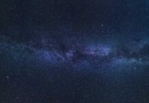 Más allá de los muros: la astronomía y la literatura abren nuevos universos a jóvenes privados de libertad