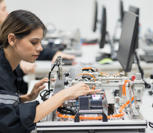 Mujer en la ingeniería: nuevos tiempos, nuevos referentes