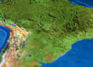 Plásticos y colillas de cigarrillo son los residuos más abundantes en los espacios públicos de 20 ciudades del Pacífico latinoamericano